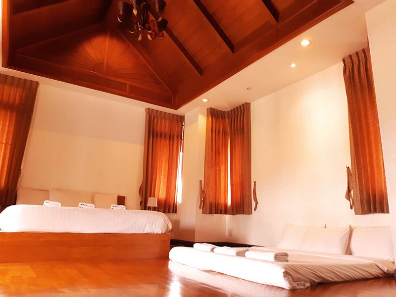 ห้องนอน ที่พักพัทยา รมิดา พูล วิลล่า